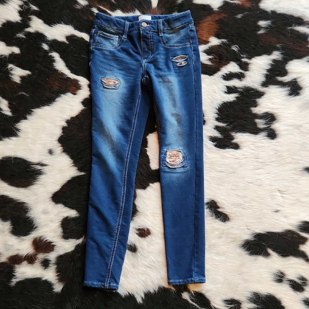 Crown & Ivy Blue Distressed Skinny Jeans